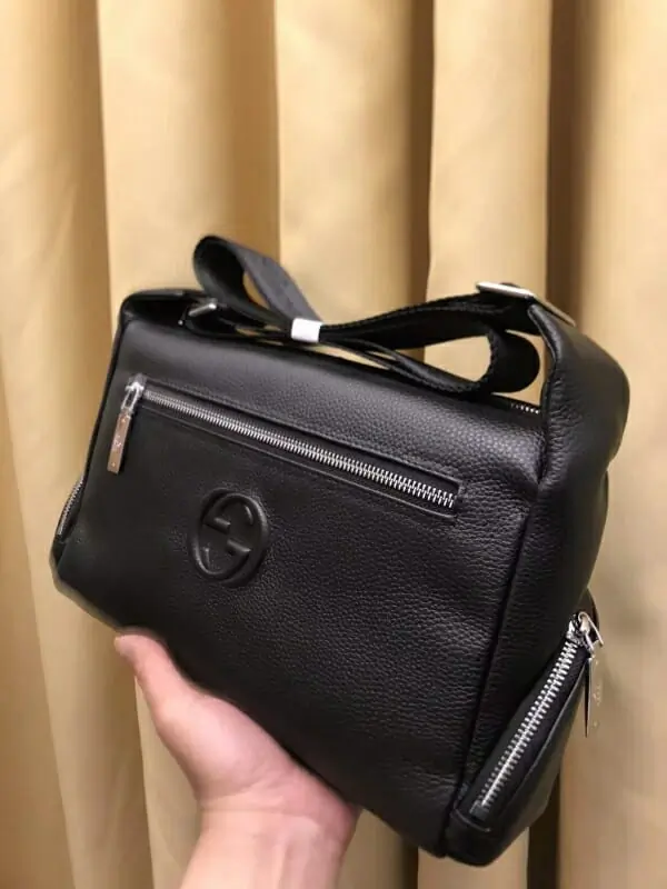 gucci aaa homme mini sac a main s_11b2a503